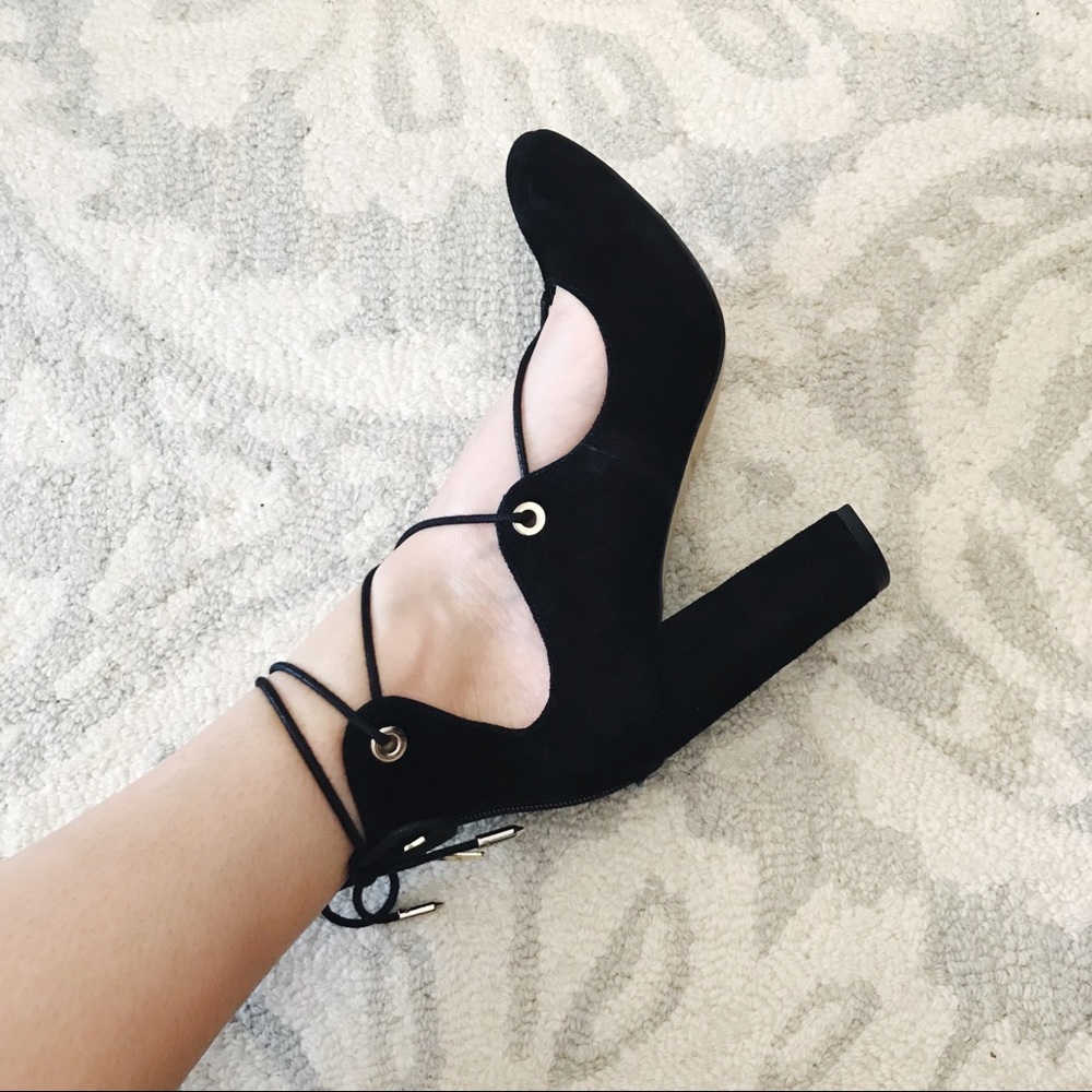 Marc Fisher Lace Up Pumps (Black)
